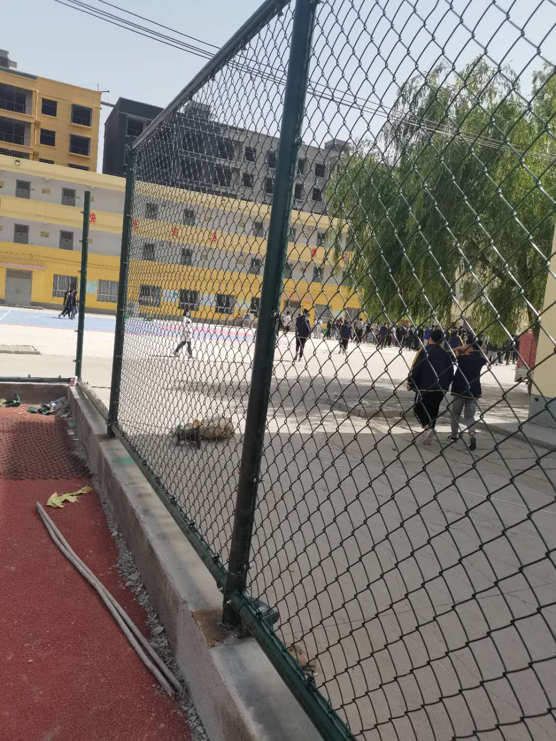 球場圍網(wǎng)尺寸-集磊絲網(wǎng)